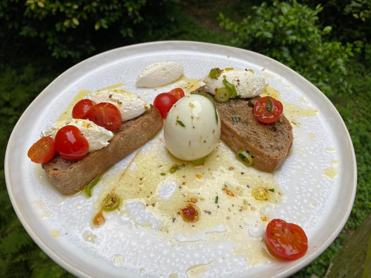 Latitude Ouest Hotel Restaurant & Spa โลโครน็อง ภายนอก รูปภาพ