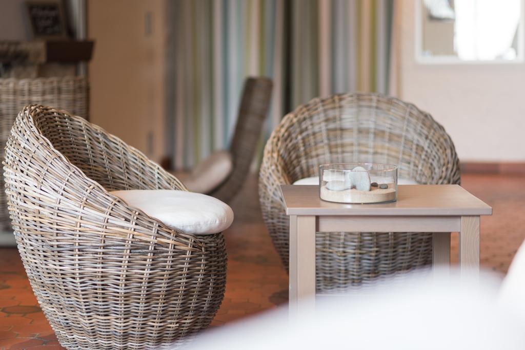 Latitude Ouest Hotel Restaurant & Spa โลโครน็อง ภายนอก รูปภาพ