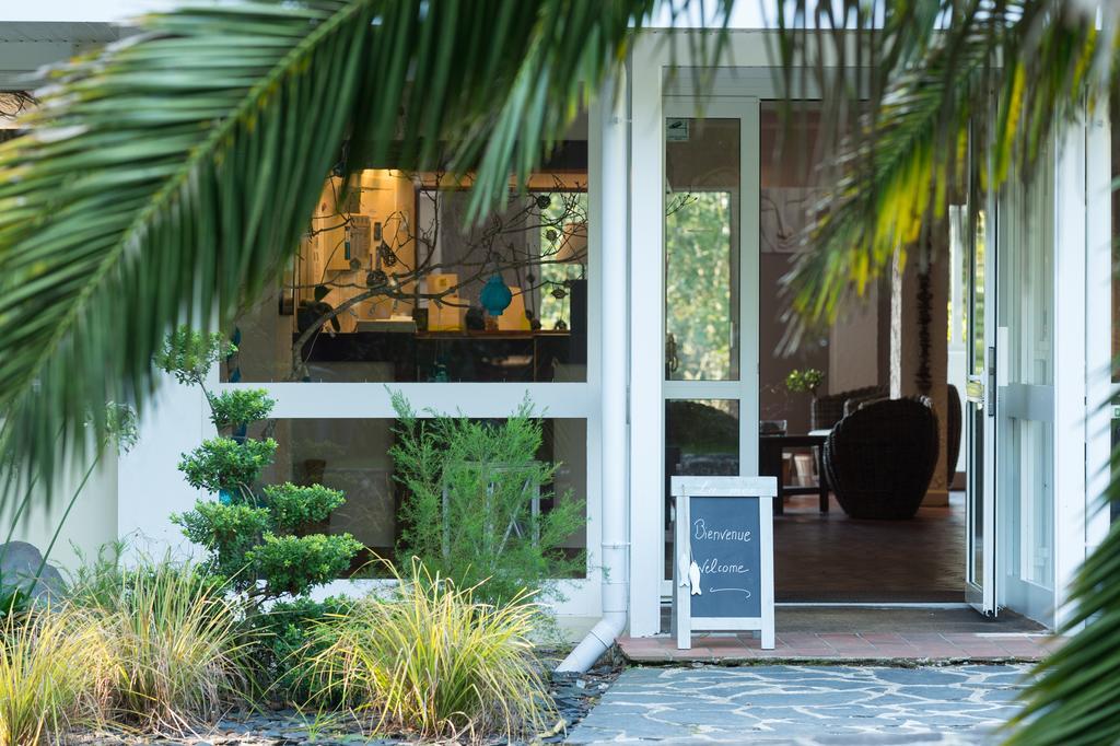 Latitude Ouest Hotel Restaurant & Spa โลโครน็อง ภายนอก รูปภาพ
